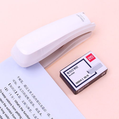 得力訂書針 12號與10號通用訂書釘，1000枚盒裝辦公用品推薦